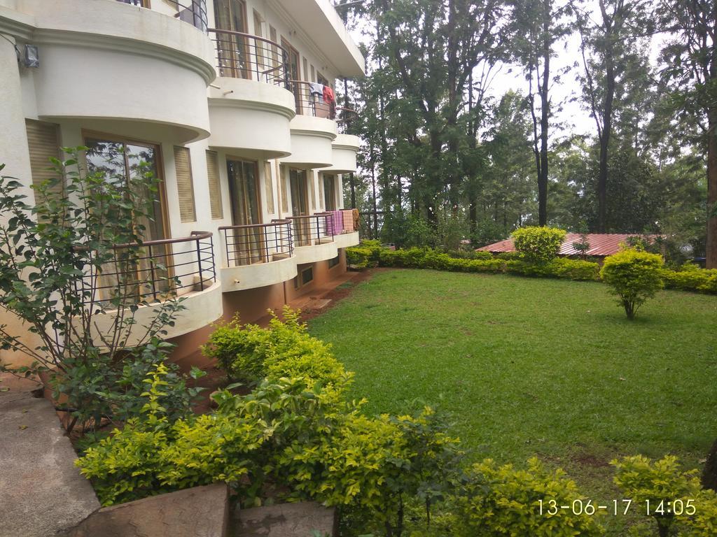 Bed and Breakfast Trinity House à Panchgani Extérieur photo